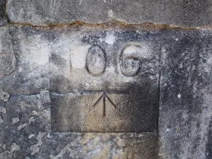 Engravings in fort wall