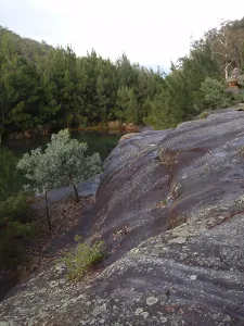 Cliffs above Nepean Point