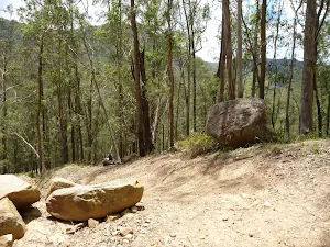 The steep zigzag along Turners Road