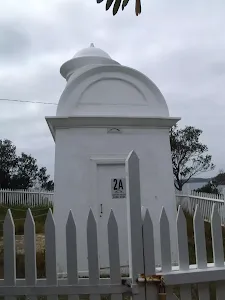 Grotto Point Lighthouse Walk