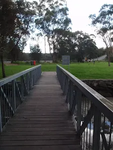 crossing the bridge to henry lawson drive