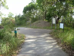 Track intersection near Sea Eagle picnic area
