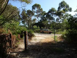 Gate on Curry rd track