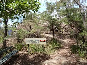 The track to Burrabarroo Lookout