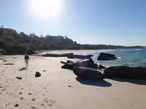 Walking on Lighthouse beach