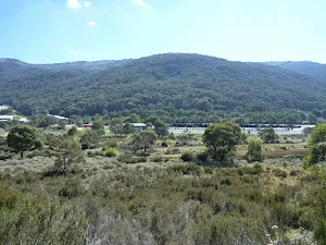Valley view from the Pipeline Path