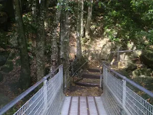 bridge over Kedumba Creek