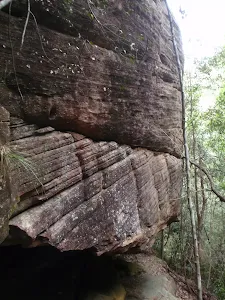 Rock formation next to Florabella Pass