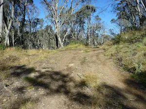 Cascade Hut intersection