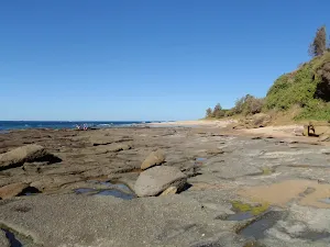Rockshelf near Lighthouse beach