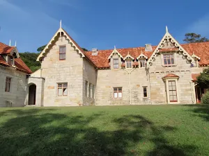 Greycliffe House