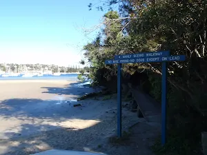 Sign for Manly Scenic Walkway