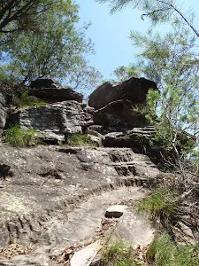 Rocks at lower end of Bobbin Head track