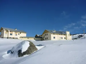 Walking below a lodge