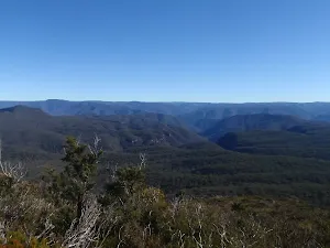 Along Narrow Neck to Taro's Ladder
