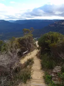 Track down to Golf Links Lookout
