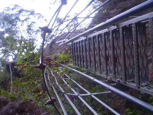 Track up etal stairs