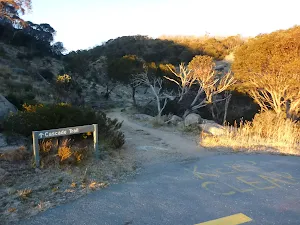 Cascade Trail track head