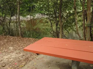 Table at Seymour Pond picnic area