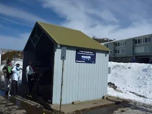 Shuttle bus shelter at Smiggins Centre