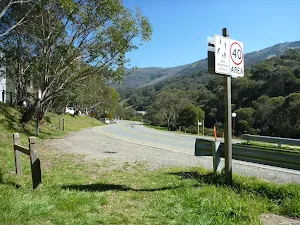 Western end of the Pipeline Path