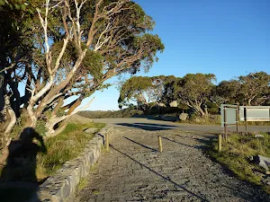 Main Range Track head at Charlotte Pass