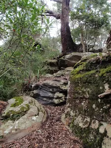 Rocks at the lower end of the Midway Trail