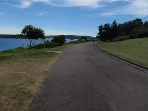 Following the old road around the top of the hill