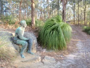 Edward John Eyre sculpture