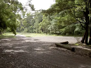 Car park at Garawarra farm