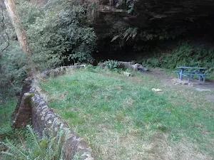 Wall around cave picnic area