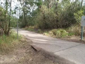 path to Browns Waterhole