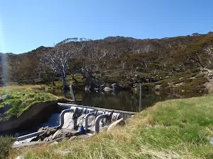 Charlotte Pass to Village Dam