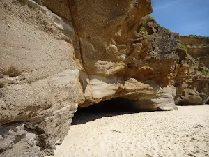 Caves Beach caves
