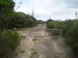 The end of Hordern Rd