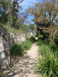 Path below Taronga Zoo