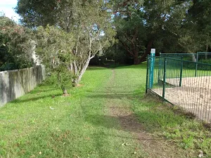 Edgar St Park