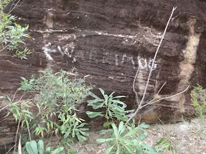 Warrimoo direction on rock