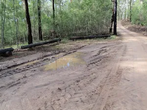 Machins Crater car park