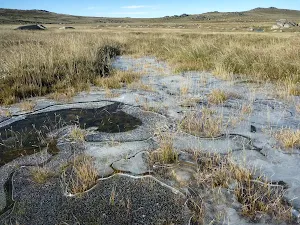 Icy Merritts Creek in autumn
