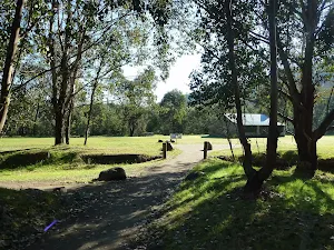 Track head leading to Geehi Hut