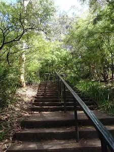 Stairs along Round walk track